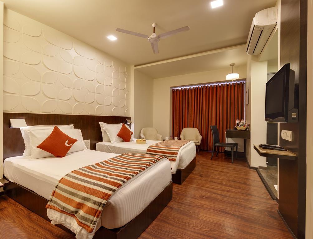 Citrus Hotel كولهابور المظهر الخارجي الصورة