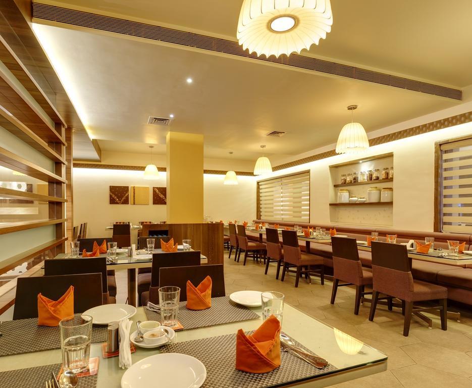 Citrus Hotel كولهابور المظهر الخارجي الصورة