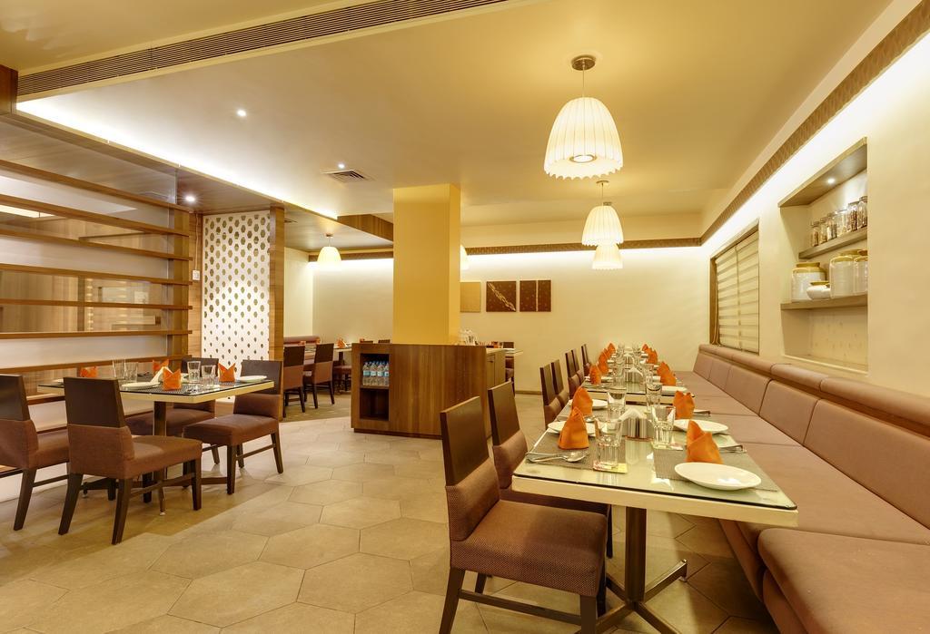 Citrus Hotel كولهابور المظهر الخارجي الصورة